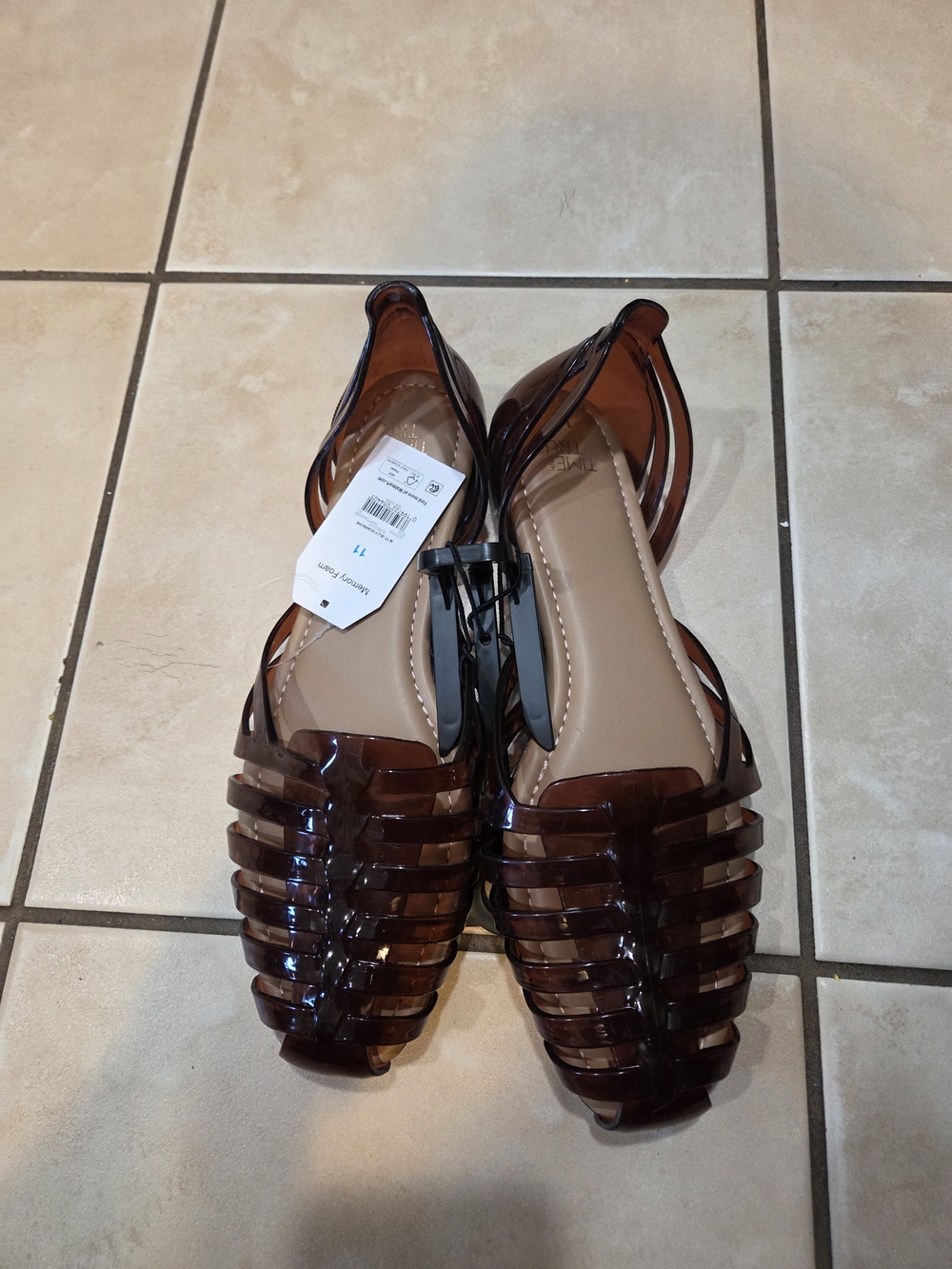 Time and Tru Women's Translucent Tortoiseshell Jelly Sandals - Brown